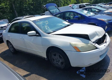2005 Honda Accord 2.4 Lx from USA, damaged, VIN 1HGCM56485A194000